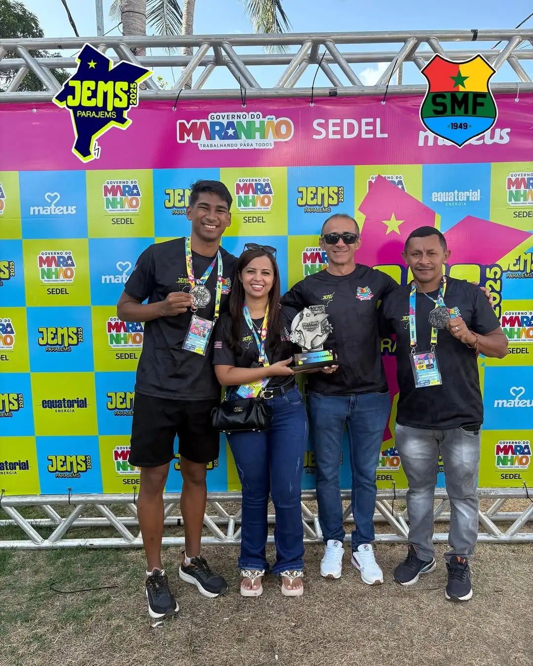 Foto 2 – Escola José Pinto de Menezes conquista vice-campeonato estadual no JEMS