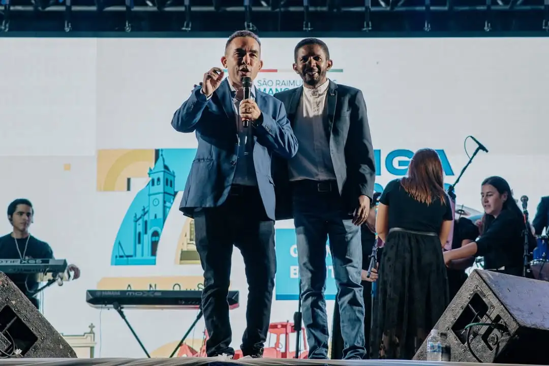 Foto 7 – Noite de louvor e adoração abre celebrações dos 77 anos de São Raimundo das Mangabeiras