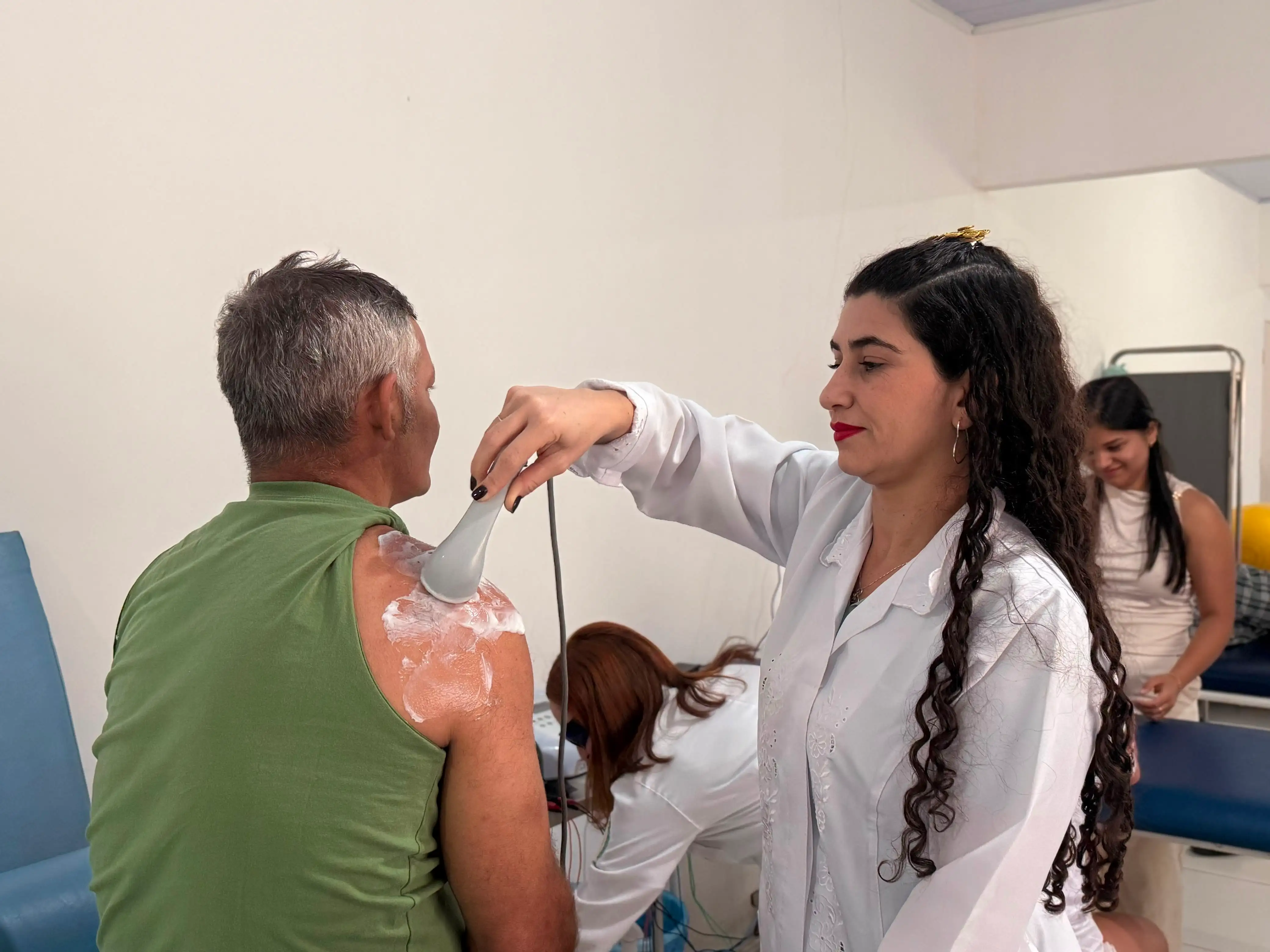 Foto 4 – Centro de Reabilitação de São Raimundo das Mangabeiras recebe novos equipamentos para fisioterapia