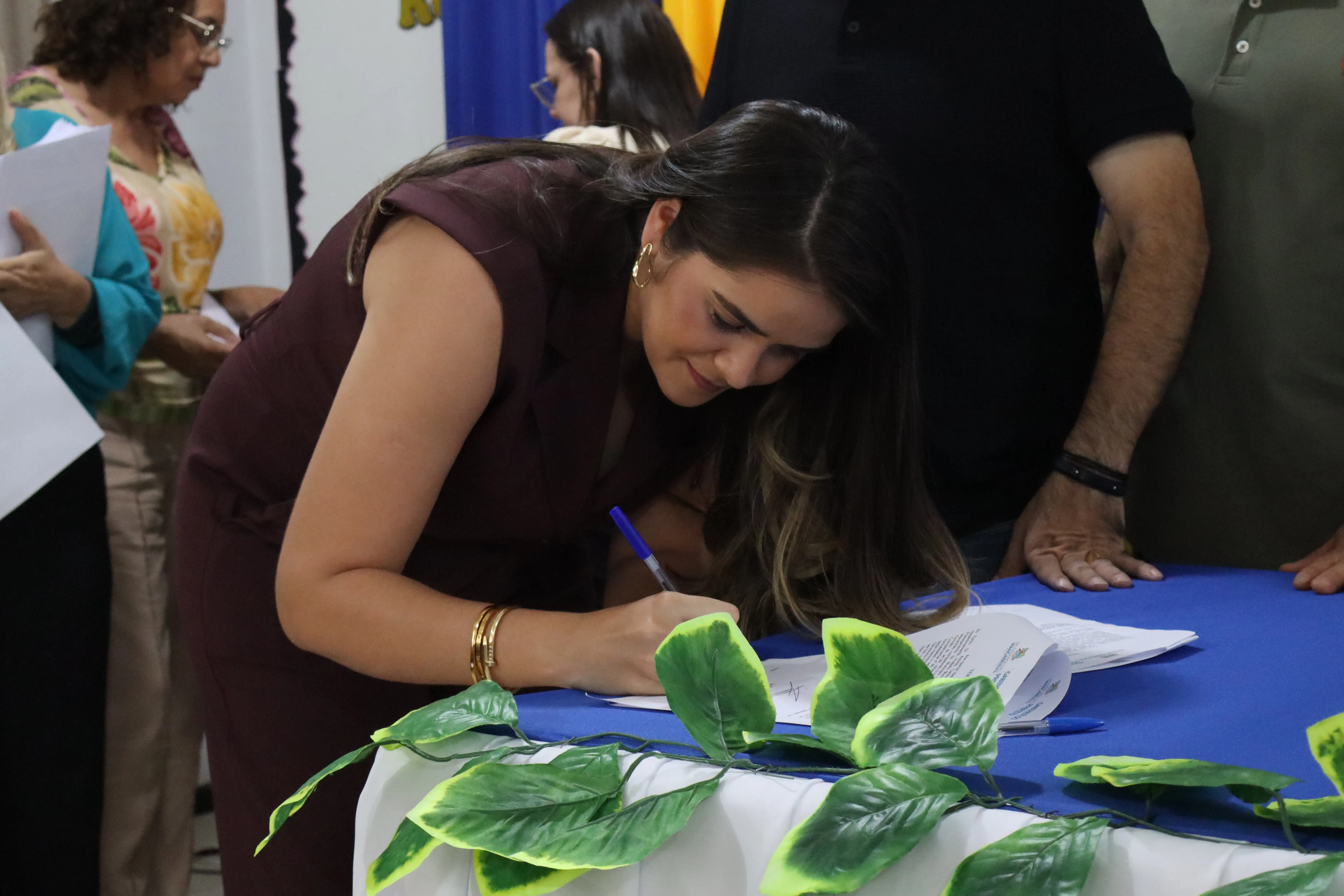 Mangabeiras recebe 64 novos servidores públicos