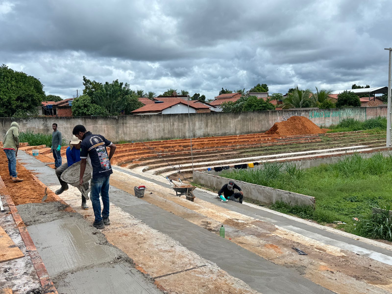 Estádio de Futebol municipal está em fase acelerada de construção e ampliação